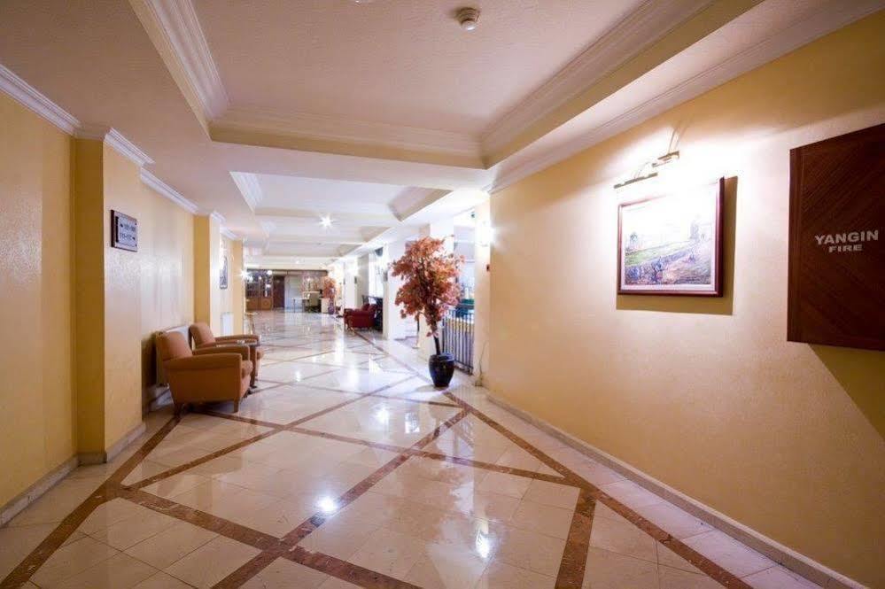 Bera Mevlana Hotel - Special Category 科尼亚 外观 照片